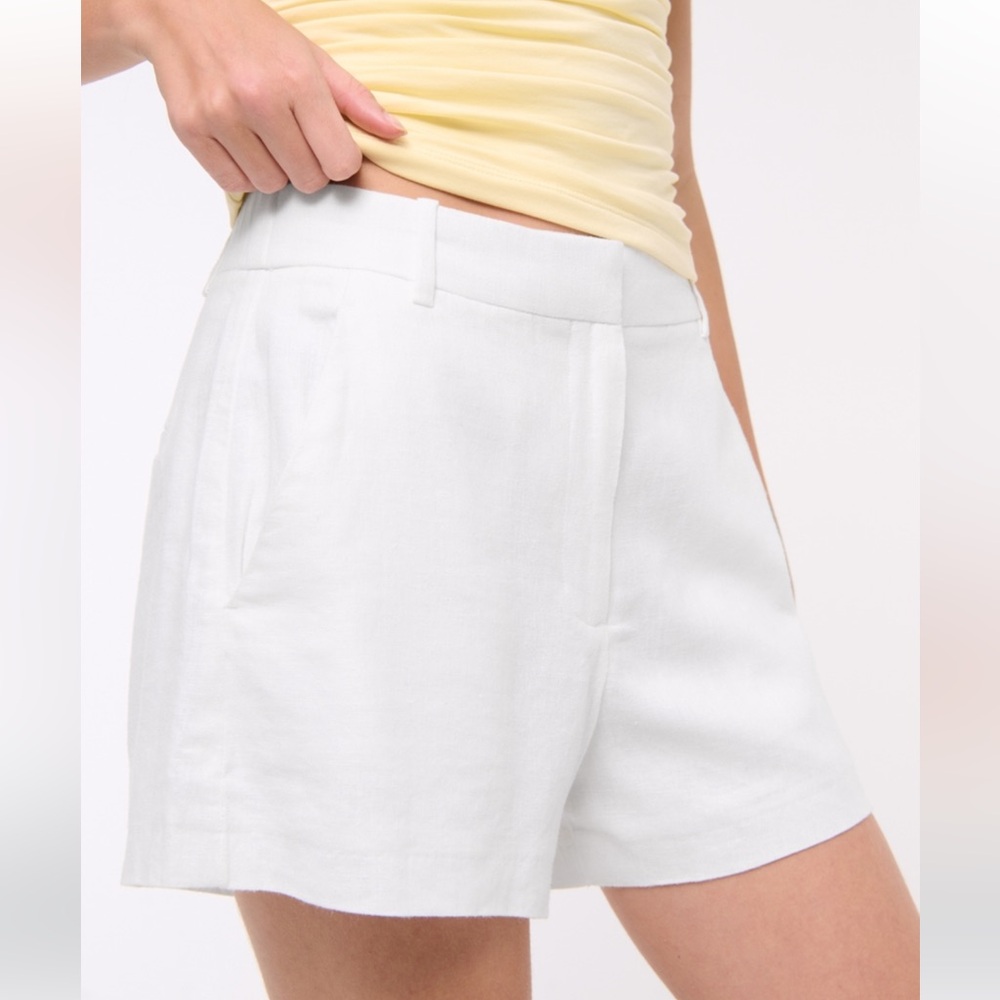Abercrombie & Fitch Sloane Tailored Linen-Blend Short